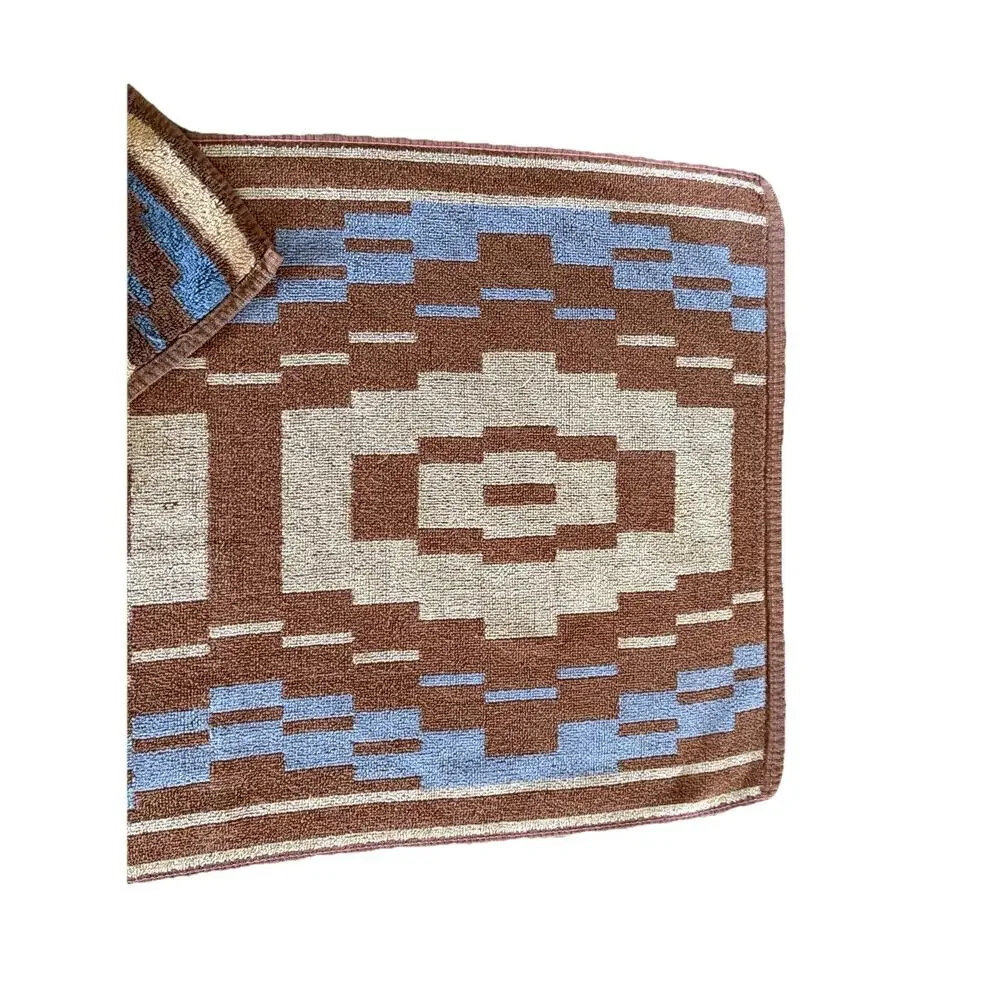 Vintage Allen International Hand Towels Bathroom Decor Wash Cloths Brown Blue